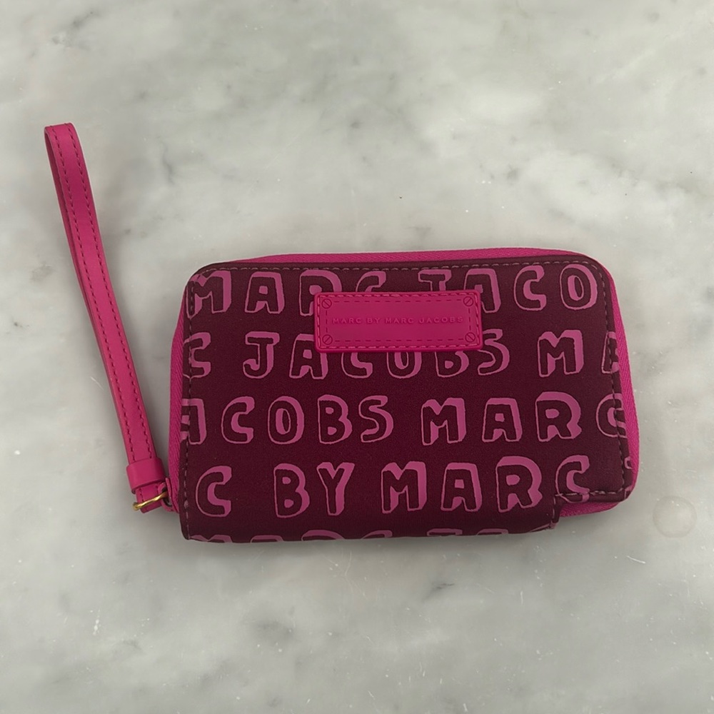 MARC BY MARC JACOBS wristlet